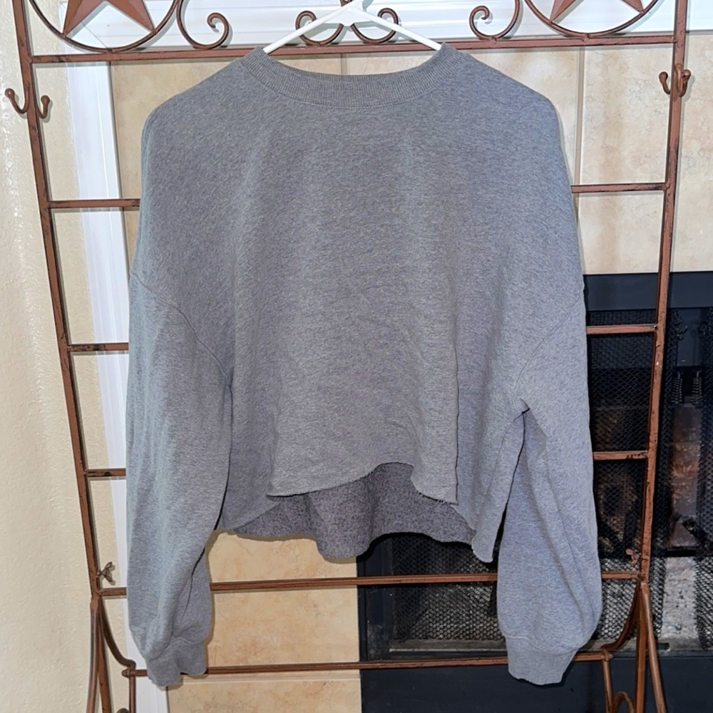 Plain Grey Cropped Sweater!